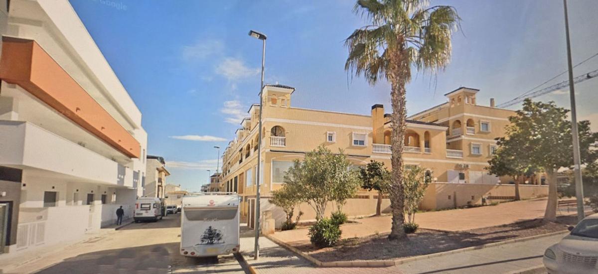 Properties for sale and rent in Spain photo 1