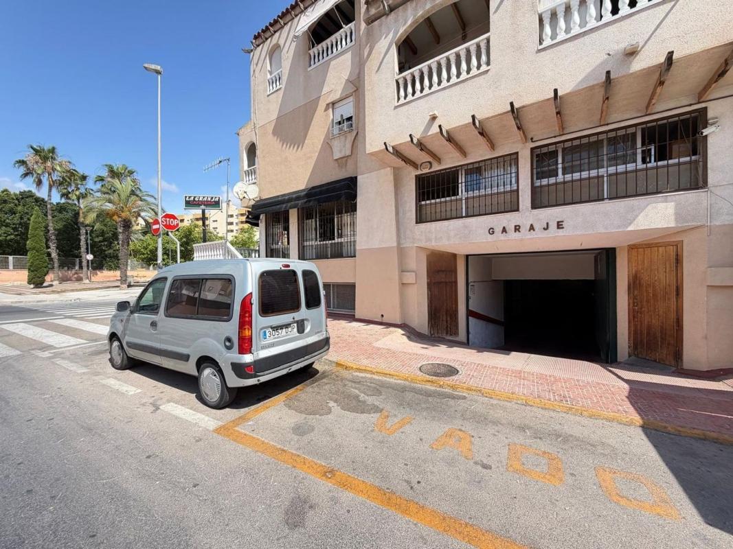 Propiedades en venta y alquiler en España photo 2