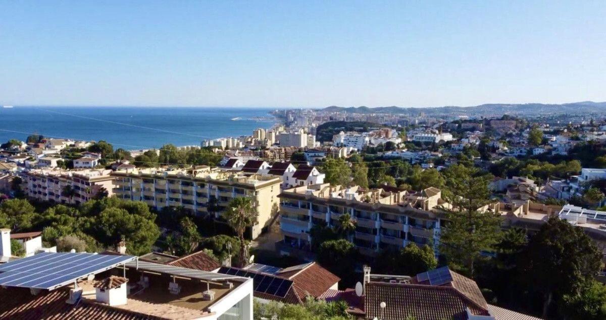 Properties for sale and rent in Spain photo 3