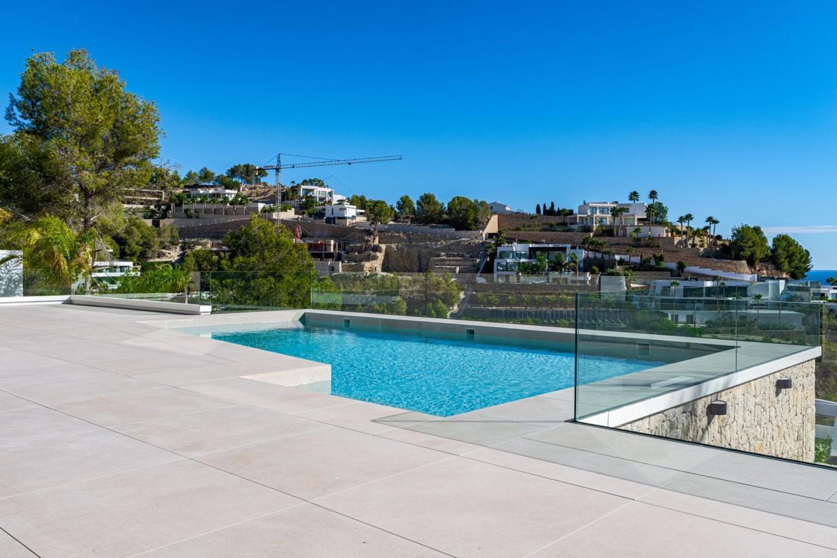 Properties for sale and rent in Spain photo 3