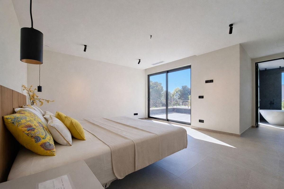 Properties for sale and rent in Spain photo 5