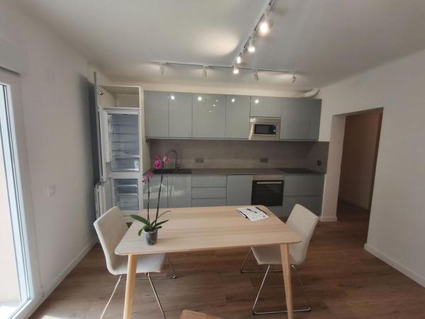 Продажа квартиры на Piso en Centro, San Juan de Alicante, Сан-Хуан-де-Аликанте
thumbnail 2
