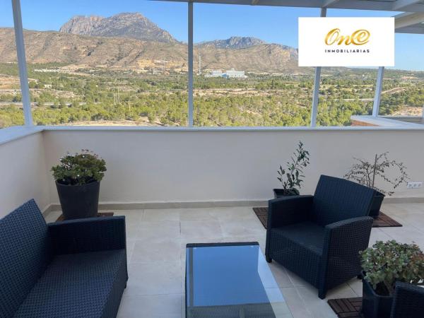 Ático en venta en Ático en Calle Presidente Adolfo Suárez, Pueblo Poniente, Benidorm, Benidorm photo 1