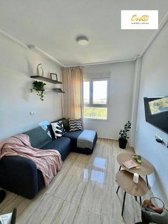 Ático en venta en  Ático en Calle Presidente Adolfo Suárez, Pueblo Poniente, Benidorm, Benidorm photo 4