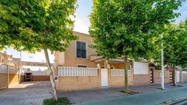 Casa o chalet independiente en Parque Acuático - Sector 25, Torrevieja photo 1