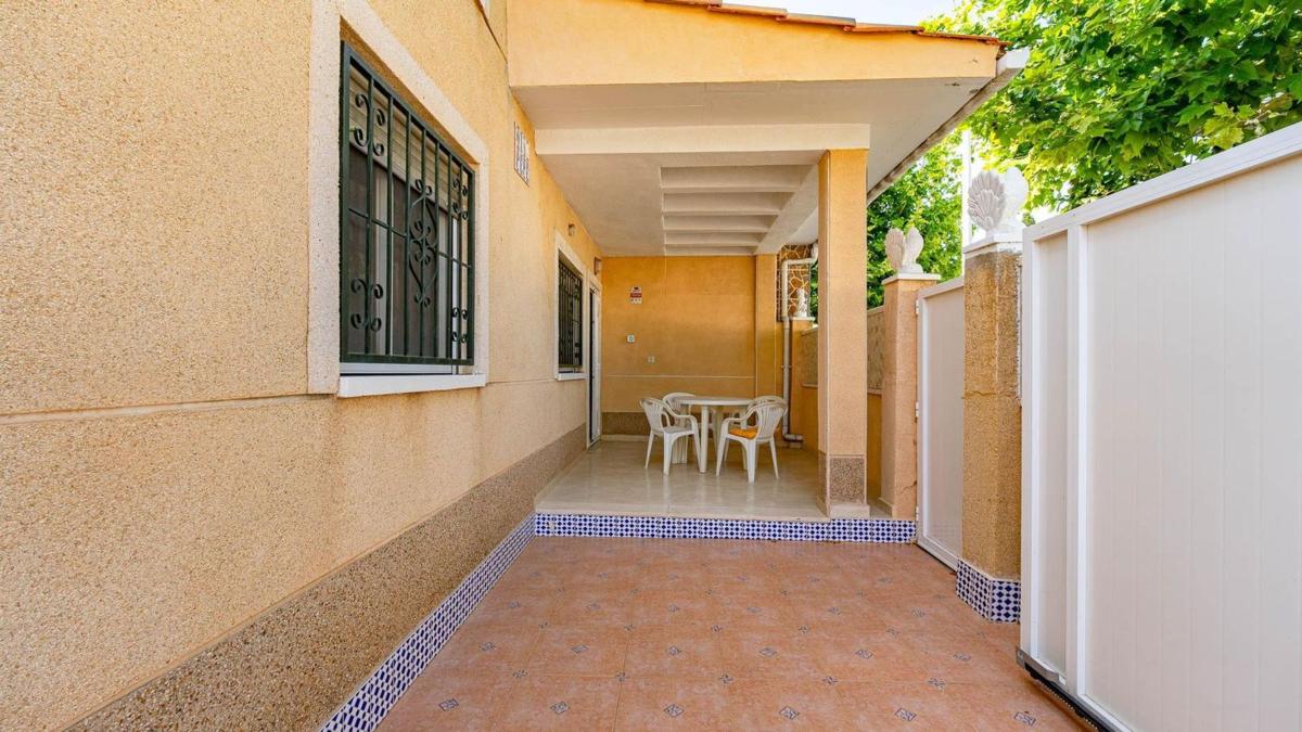 Properties for sale and rent in Spain photo 5