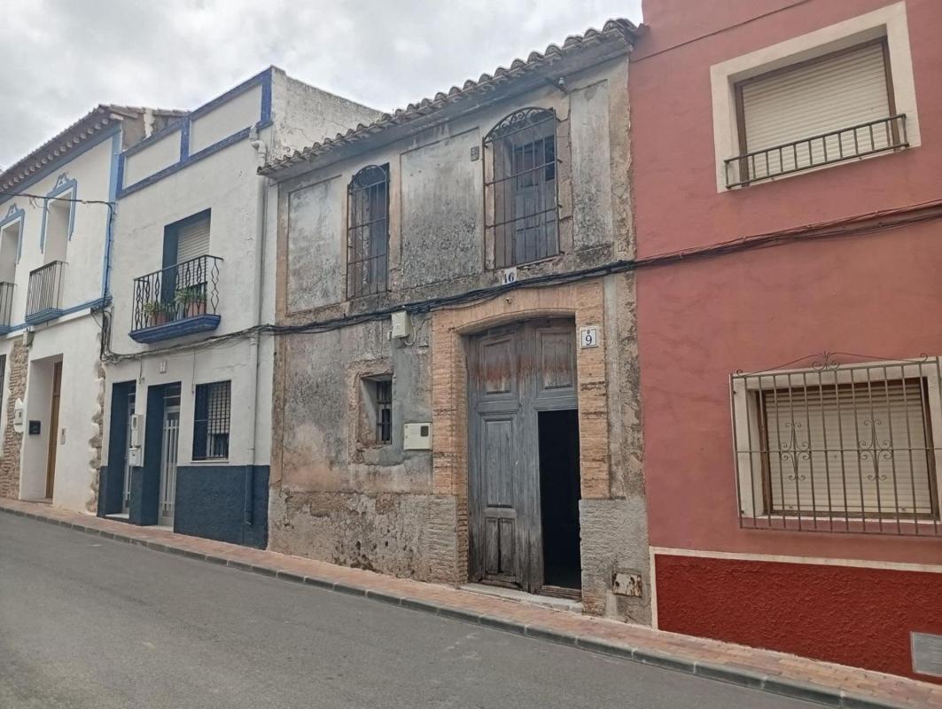 Propiedades en venta y alquiler en España photo 2