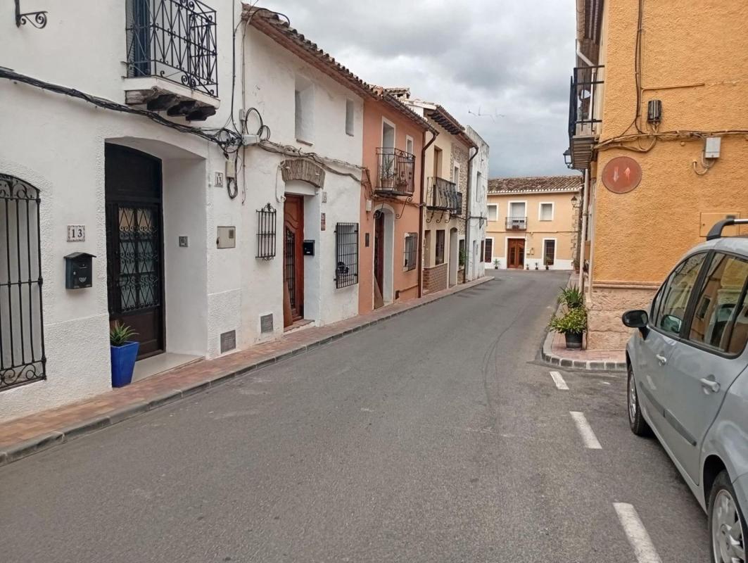 Propiedades en venta y alquiler en España photo 4