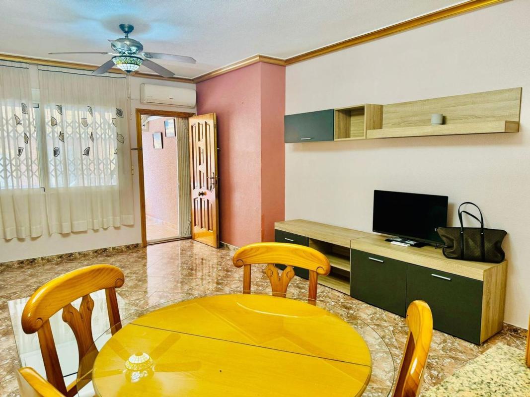 Venta de piso en Piso en Calle Goleta, 18, Playa del Cura, Torrevieja, Torrevieja
 photo 3