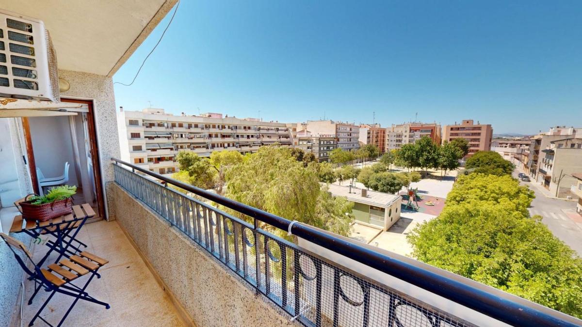 Venta de piso en Piso en Plaza de la Libertad, Almoradí, Almoradí
photo 2