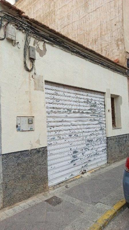 Propiedades en venta y alquiler en España photo 1