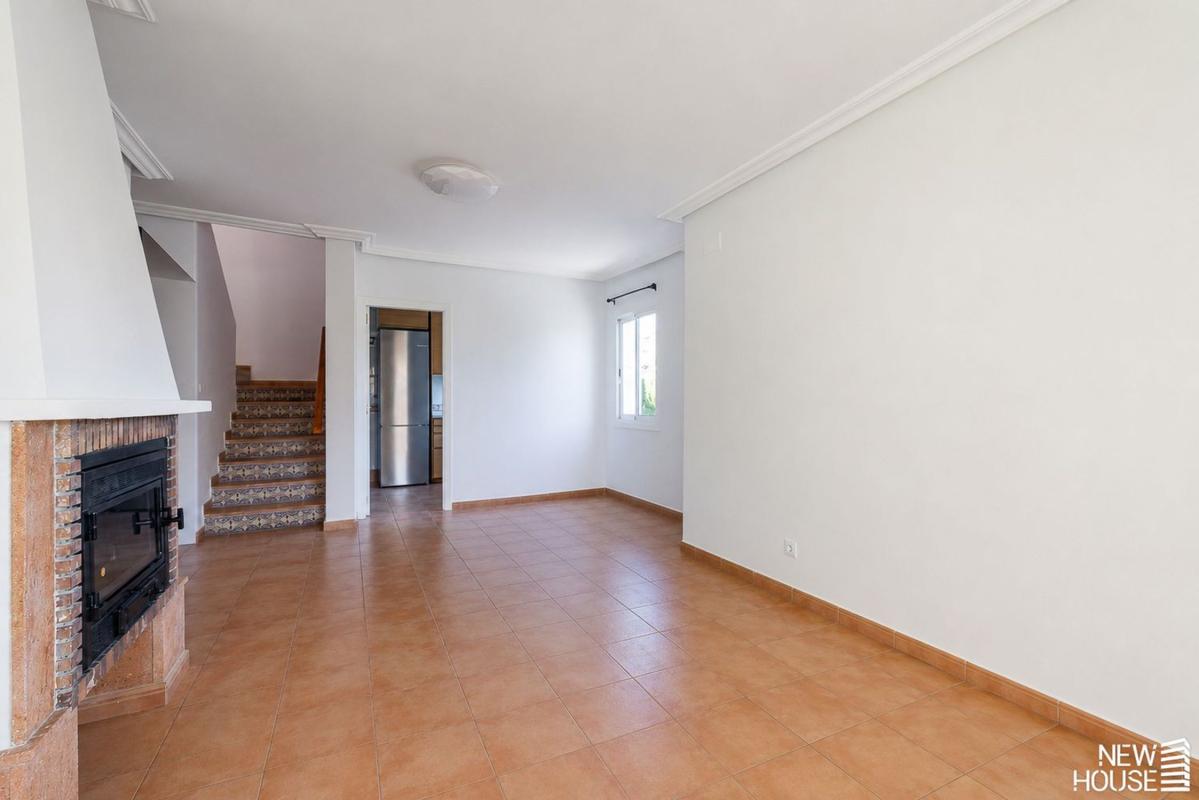 Properties for sale and rent in Spain photo 3