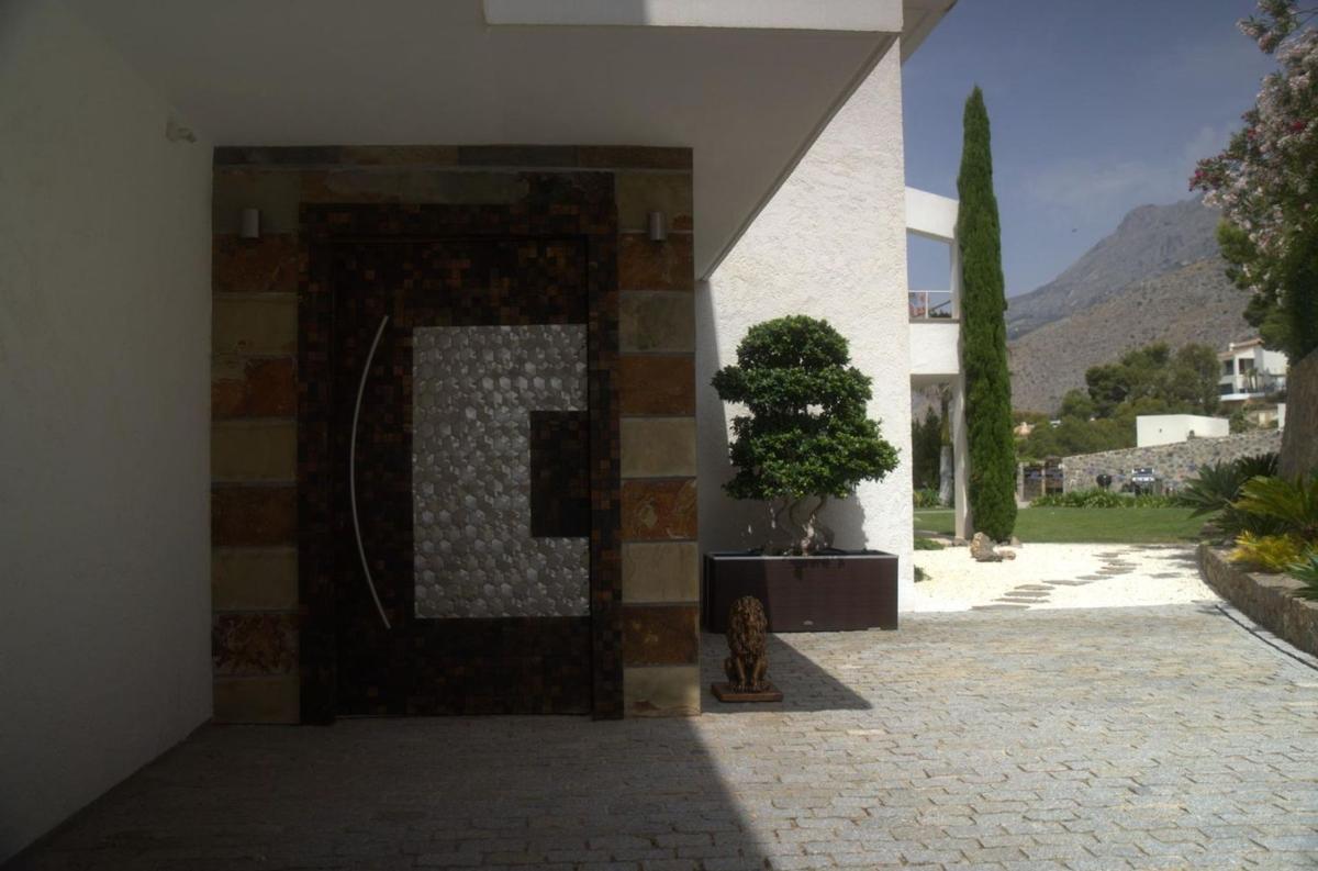 Sprzedaż niezależnego domku jednorodzinnego w Casa o chalet independiente en Zona de Mascarat, Altea, Altea photo 4