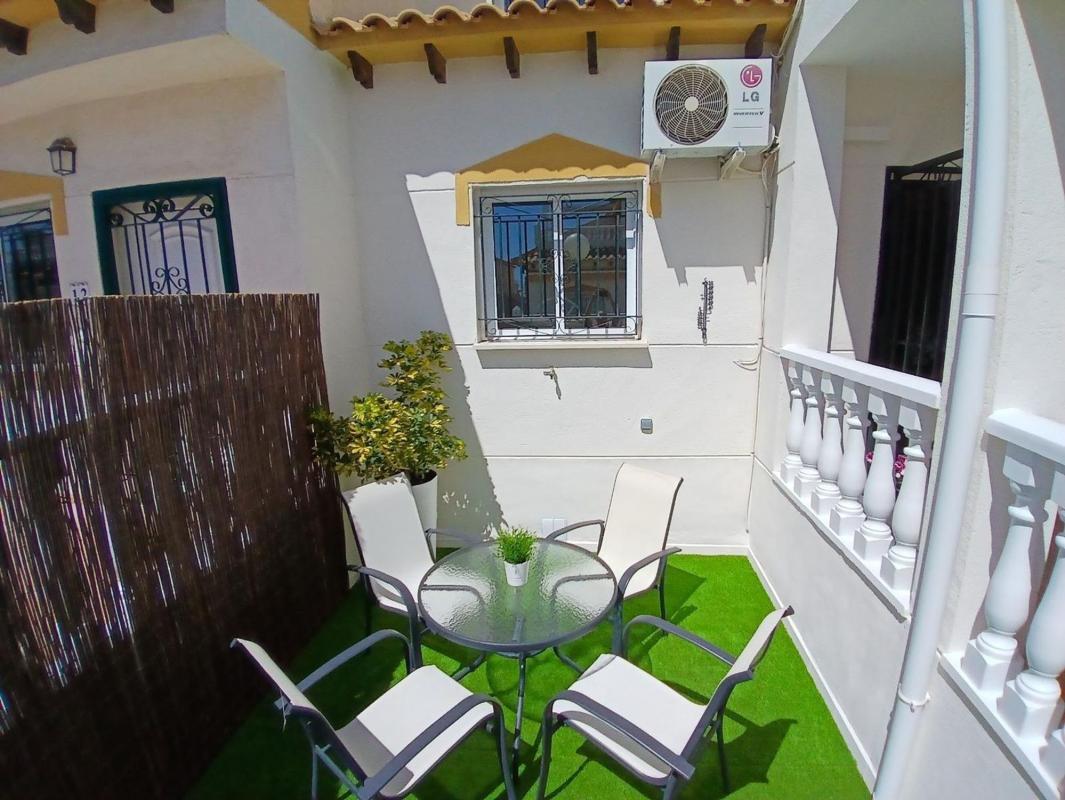 Venta de duplex en Dúplex en Calle Trepadora, Los Balcones y los Altos, Orihuela, Orihuela photo 5
