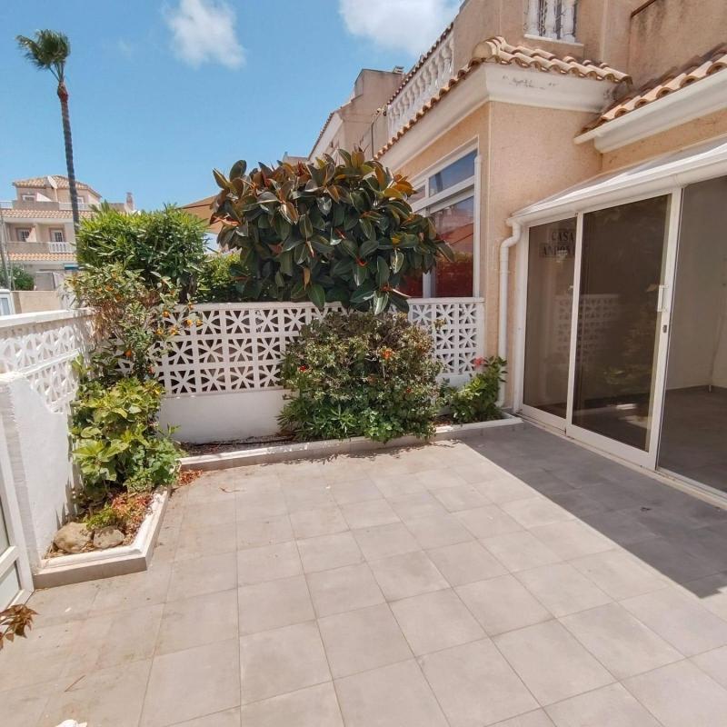 Propiedades en venta y alquiler en España photo 2