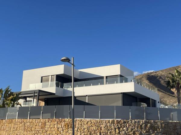 Casa o chalet independiente en Avenida d'Amèrica, Balcón de Finestrat-Terra Marina, Finestrat photo 3