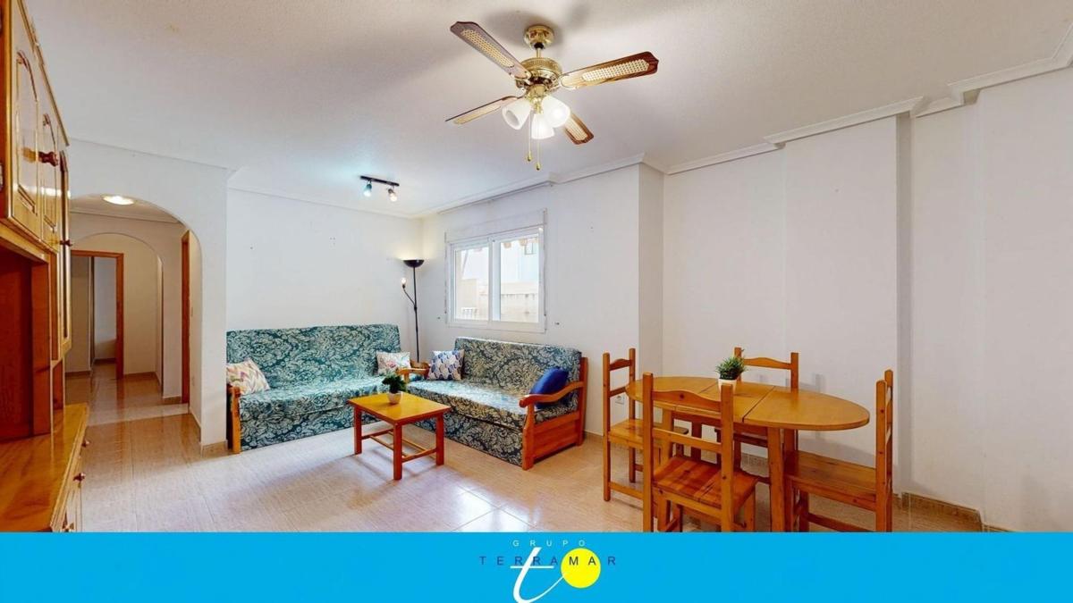 Venta de piso en Piso en Calle Clemente Gosálvez, 63, El Molino, Torrevieja, Torrevieja
photo 2