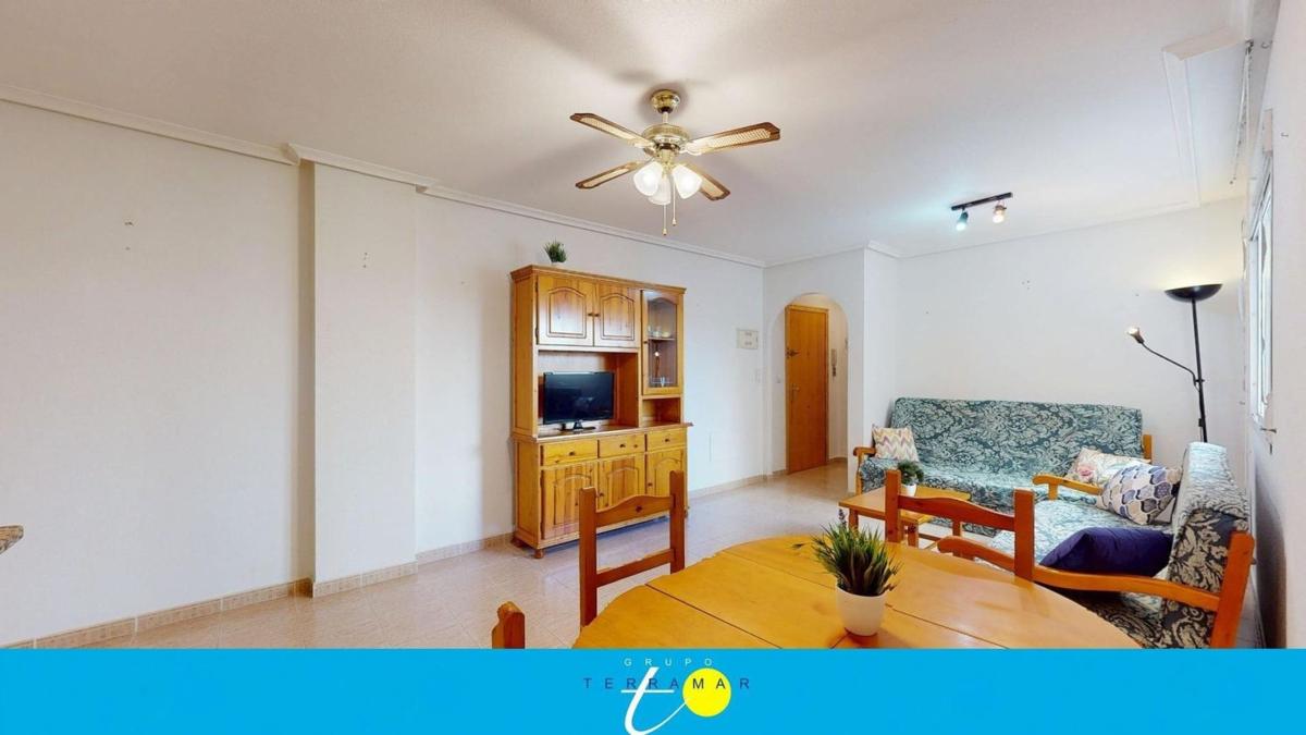 Venta de piso en Piso en Calle Clemente Gosálvez, 63, El Molino, Torrevieja, Torrevieja
photo 4