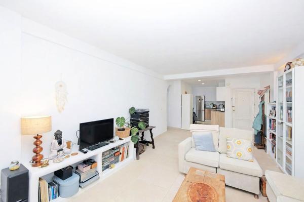 Квартира на продажу на Piso en Calle de Patricio Ferrándiz, 7, Centro Urbano, Denia, Дения thumbnail 2