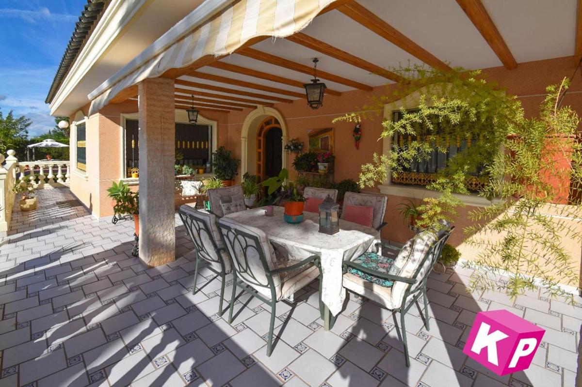 Properties for sale and rent in Spain photo 4