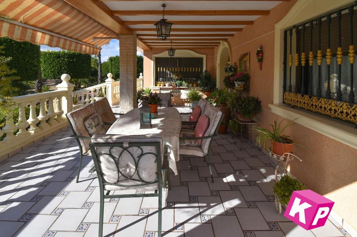 Properties for sale and rent in Spain photo 5