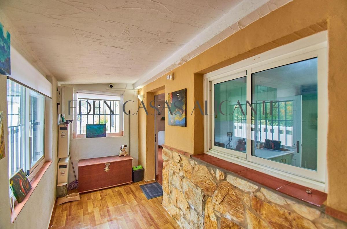 Properties for sale and rent in Spain photo 4