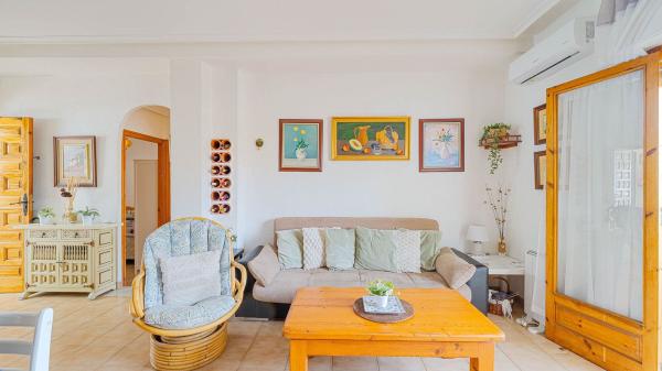 Продажа квартиры на Piso en Calle Caballito de Mar, Punta Prima, Torrevieja, Торревьеха
 photo 3