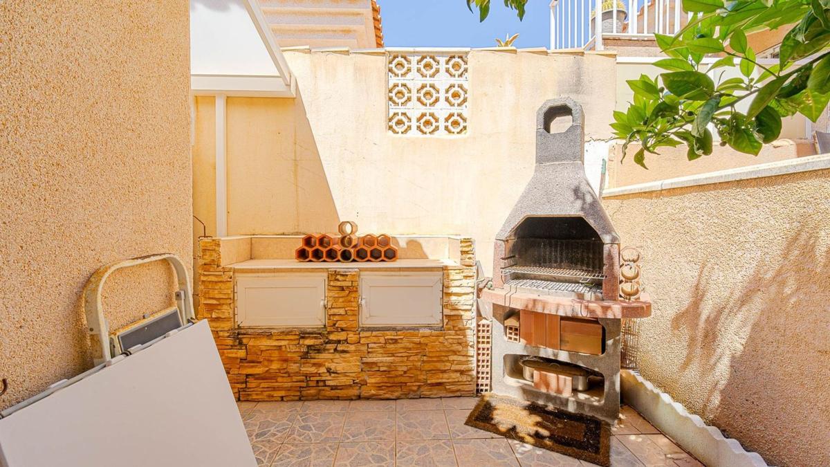 Sale of independent chalet in Casa o chalet en Calle las Villas III, Los Balcones - Los Altos del Edén, Torrevieja, Torrevieja
 photo 5