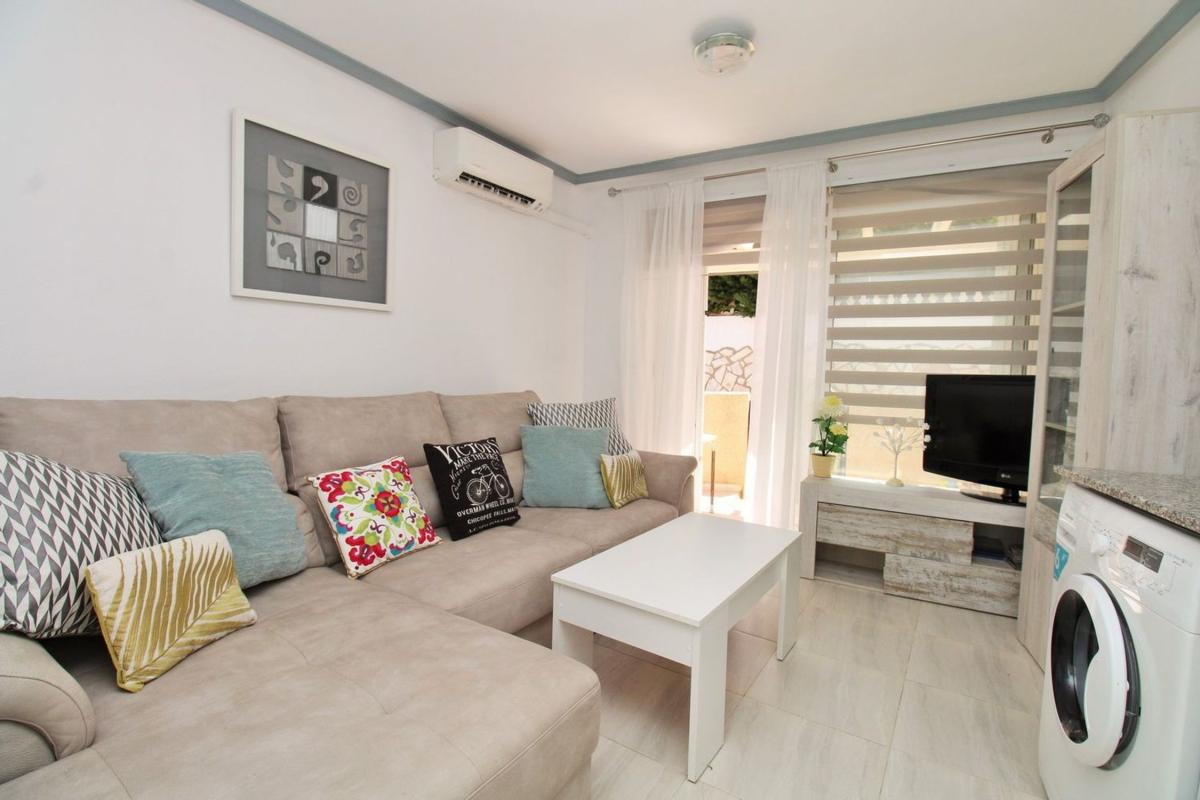 Venta de chalet adosado en Chalet adosado en Calle Bermudas, Las Filipinas, Orihuela , Orihuela photo 1