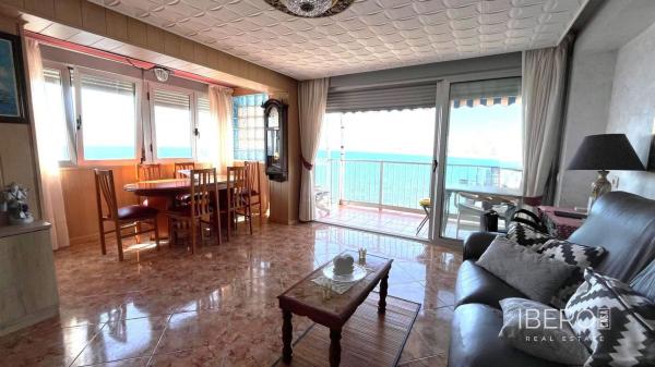 Venta de piso en Piso en Calle de Colón, Campello Playa, El Campello, El Campello
thumbnail 2