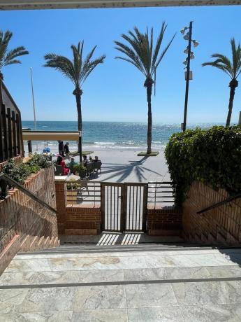 Продажа квартиры на Piso en Avenida de la Purisima, 17, Playa del Cura, Torrevieja, Торревьеха
photo 1
