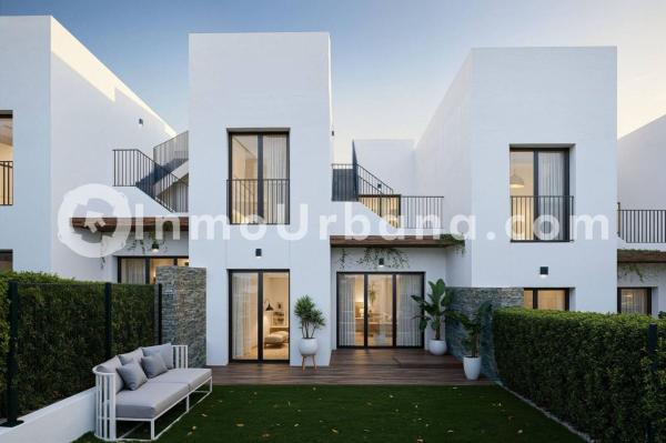 Chalet adosado en Calle las Amapolas, Monforte del Cid thumbnail 1