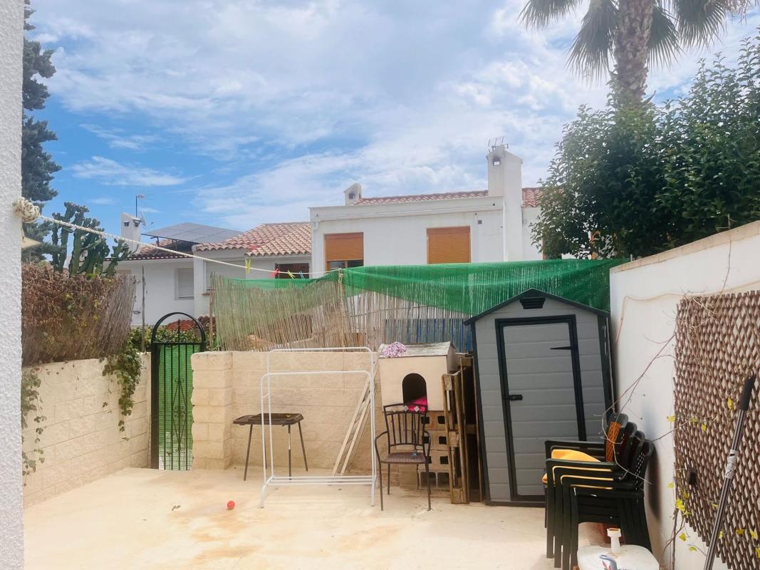 Properties for sale and rent in Spain photo 3