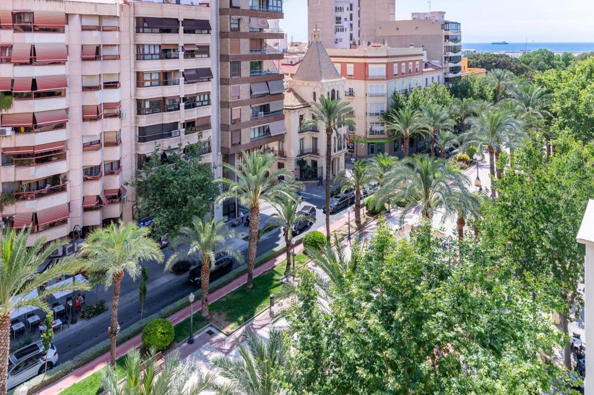 Sprzedaż mieszkania w Piso en Dr Gadea, 17, Ensanche-Diputación, Alicante / Alacant, Alicante / Alacant
photo 5