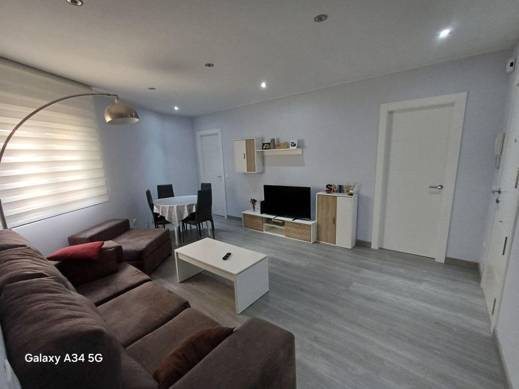 Venta de piso en Piso en Calle de Sant Jordi, 1, Banyeres de Mariola, Banyeres de Mariola
photo 2
