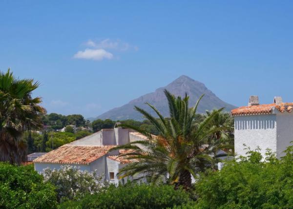 Chalet independiente en venta en Casa o chalet en El Tosalet - Cap Marti, Jávea/Xàbia, Jávea/Xàbia
 photo 2