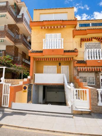 Chalet adosado en Calle Alameda, 64, Torre de la Horadada, Pilar de la Horadada photo 1