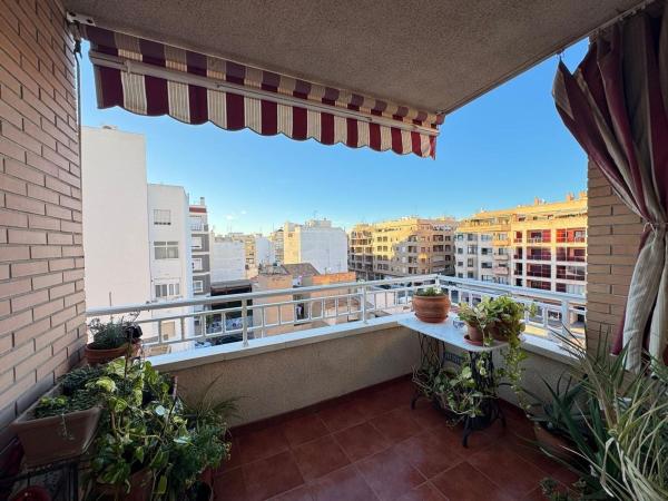 Sale of flat in Piso en Calle San Pablo, Centro - Muelle Pesquero, Torrevieja, Torrevieja
photo 1
