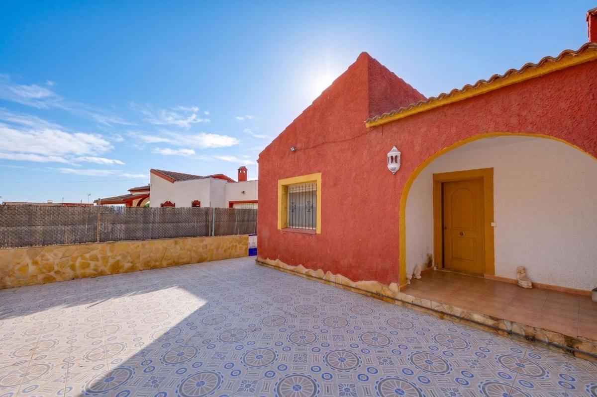 Propiedades en venta y alquiler en España photo 2
