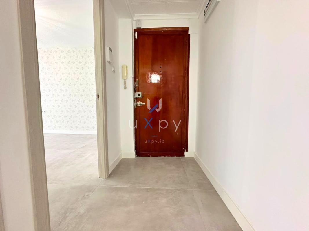 Venta de piso en Piso en Calle Espronceda, Carolinas Bajas, Alicante / Alacant, Alicante / Alacant
 photo 2