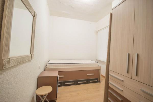 Venta de piso en Piso en Calle Eduardo Dato, 31, Plaza de Toros - Avenida Chapí - Trinquete, Elda, Elda
 photo 4