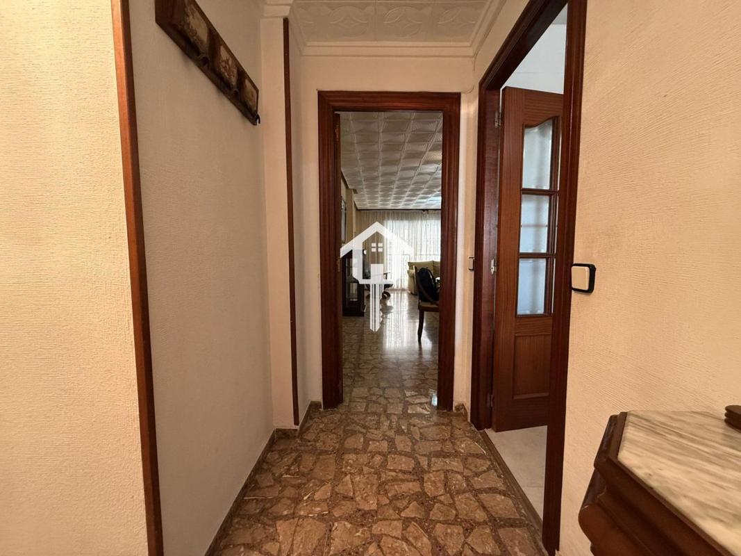 Venta de piso en Piso en Calle de Rafael Asín, Campoamor, Alicante / Alacant, Alicante / Alacant
photo 4
