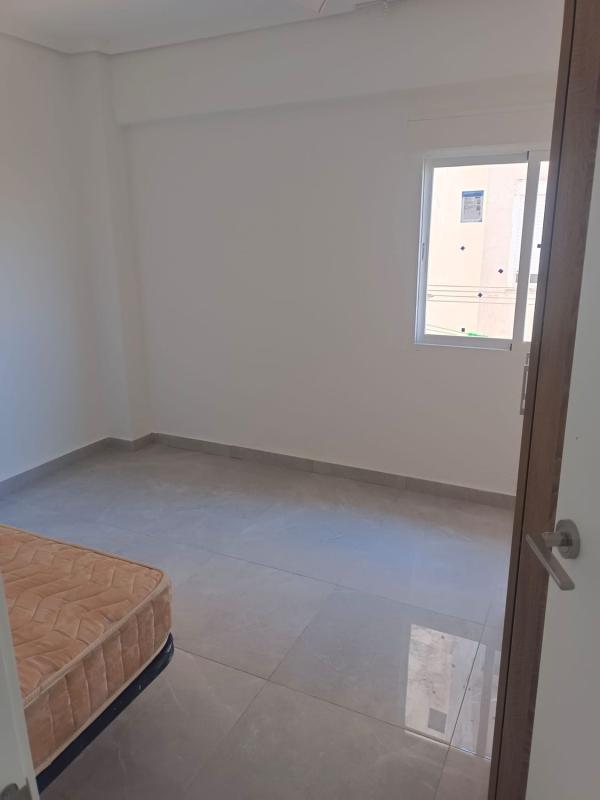 Venta de piso en Piso en Calle de la Virgen de la Salud, 5, Tómbola - Rabasa, Alicante / Alacant, Alicante / Alacant
 photo 4