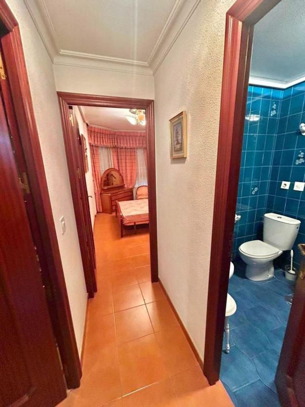 Продажа квартиры на Piso en Plaza Miguel Hernández, Centro - Muelle Pesquero, Torrevieja, Торревьеха
photo 3