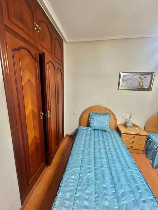 Продажа квартиры на Piso en Plaza Miguel Hernández, Centro - Muelle Pesquero, Torrevieja, Торревьеха
photo 4