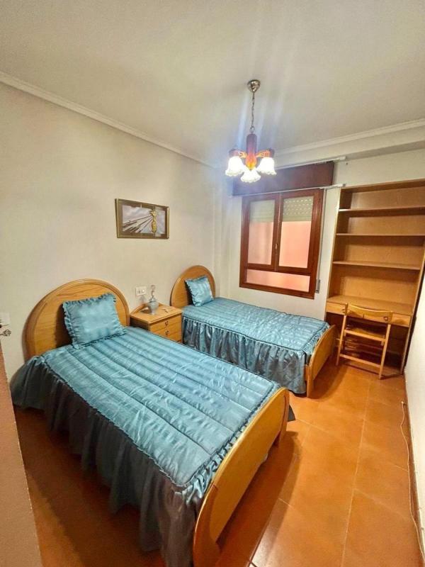 Продажа квартиры на Piso en Plaza Miguel Hernández, Centro - Muelle Pesquero, Torrevieja, Торревьеха
photo 5