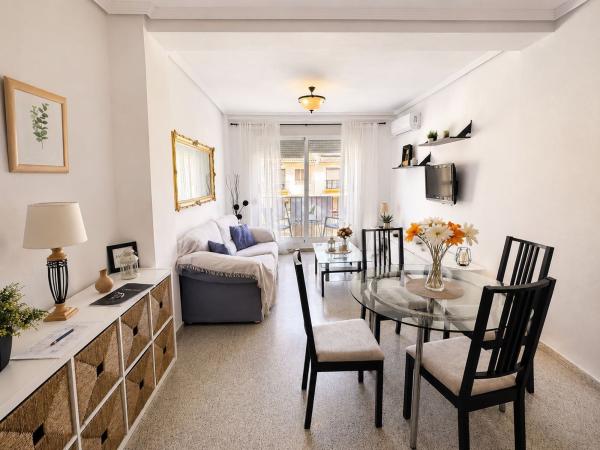 Продажа квартиры на Piso en Centro, San Miguel de Salinas, Сан-Мигель-де-Салинас
 photo 1