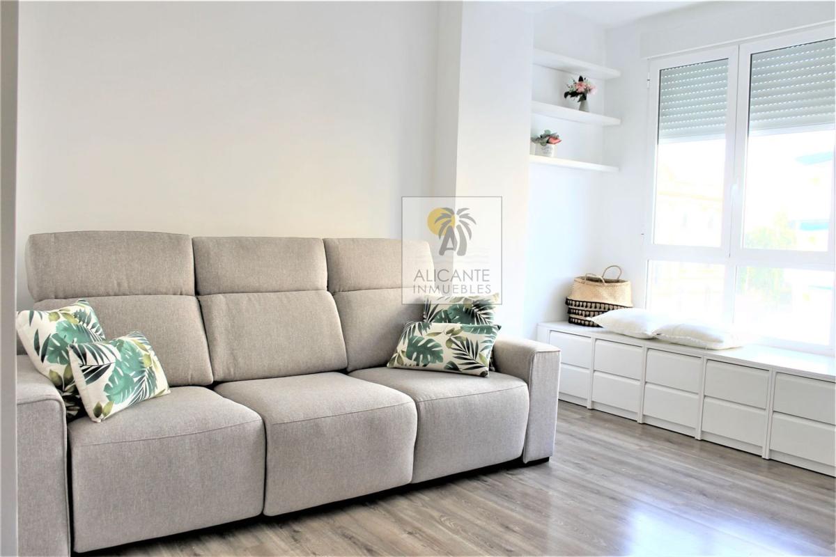 Venta de piso en Piso en Avenida La estacion, 3, Ensanche-Diputación, Alicante / Alacant, Alicante / Alacant
 photo 3