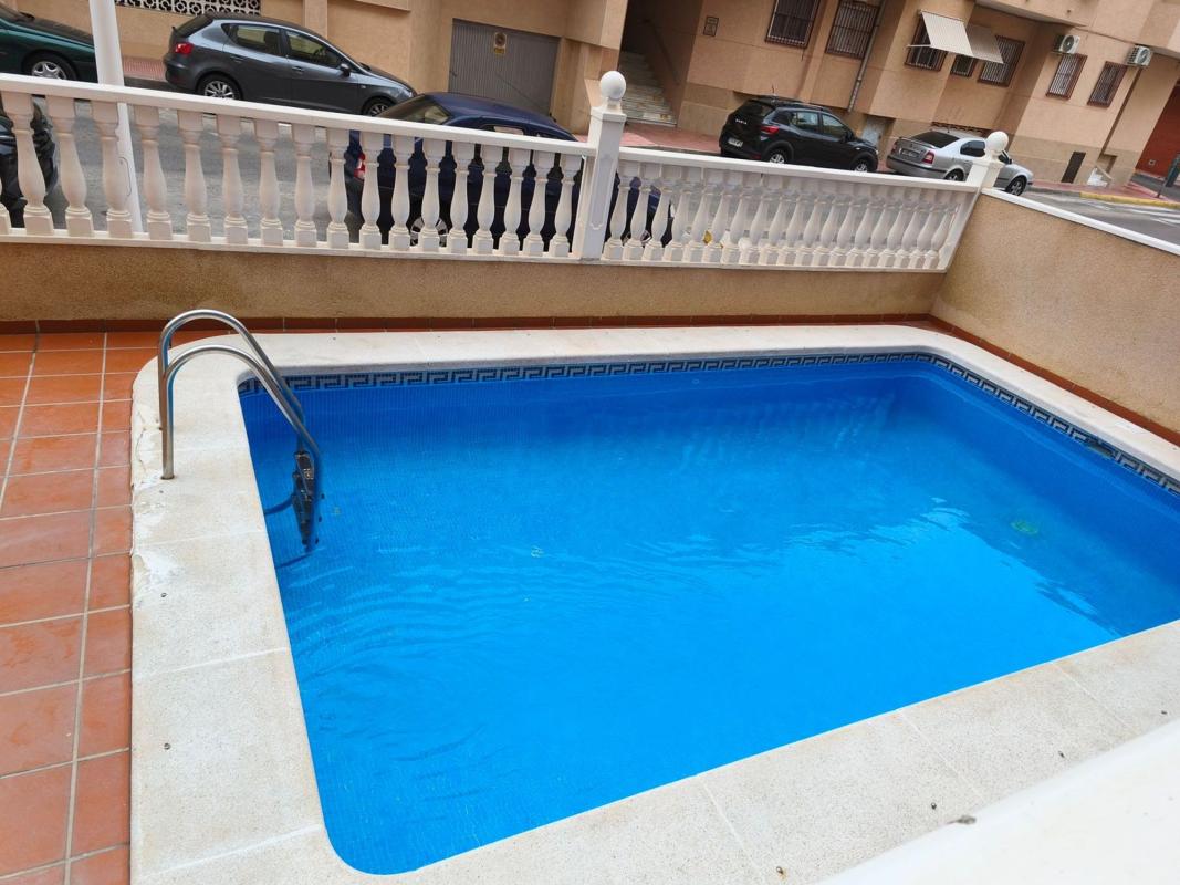 Venta de piso en Piso en Calle Sanchis Guarner, 23, Zona Pueblo, Guardamar del Segura, Guardamar del Segura
 photo 5