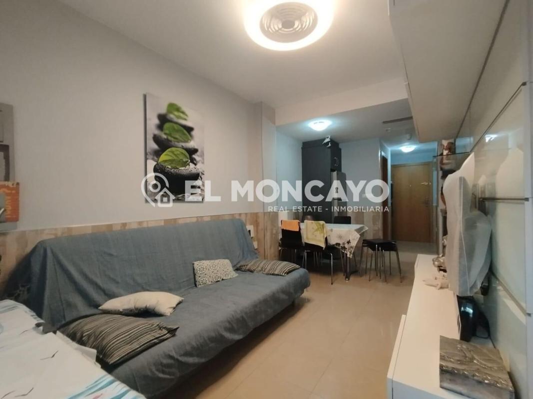 Venta de piso en Piso en Calle Ausiàs March, Zona Pueblo, Guardamar del Segura, Guardamar del Segura
photo 5